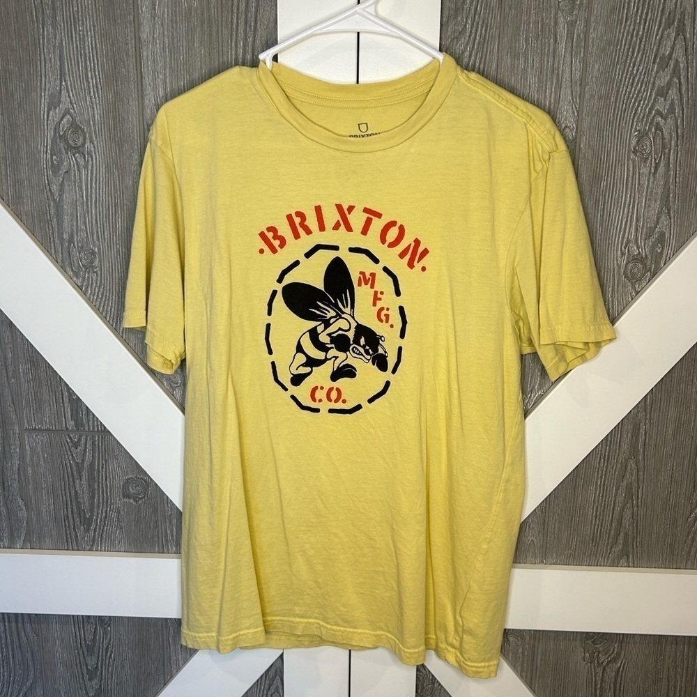 D17.04 Men’s Brixton Graphic Tee Size Medium M